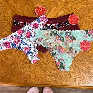 Splendies Floral Lace Underwear Set - Burgundy, White, Mint